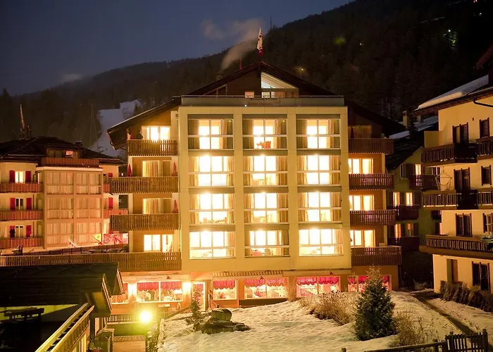 Ξενοδοχείο Family Desiree 3*