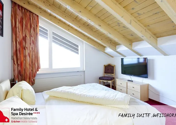 Ξενοδοχείο Family Desiree 3*