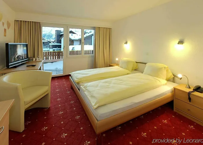 Family Desiree Ξενοδοχείο 3*