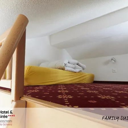 Family Desiree Hotell 3*