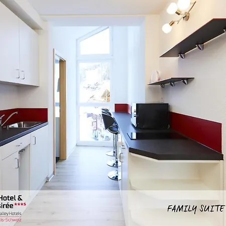 Hotell Family Desiree 3*