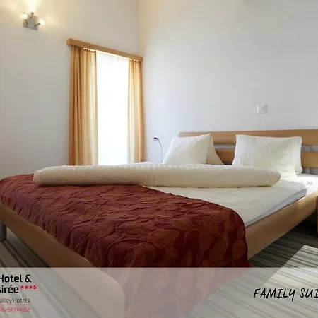 Hotell Family Desiree 3*